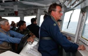 Almirante Garnier e o naufrágio da fragata golpista de Bolsonaro
